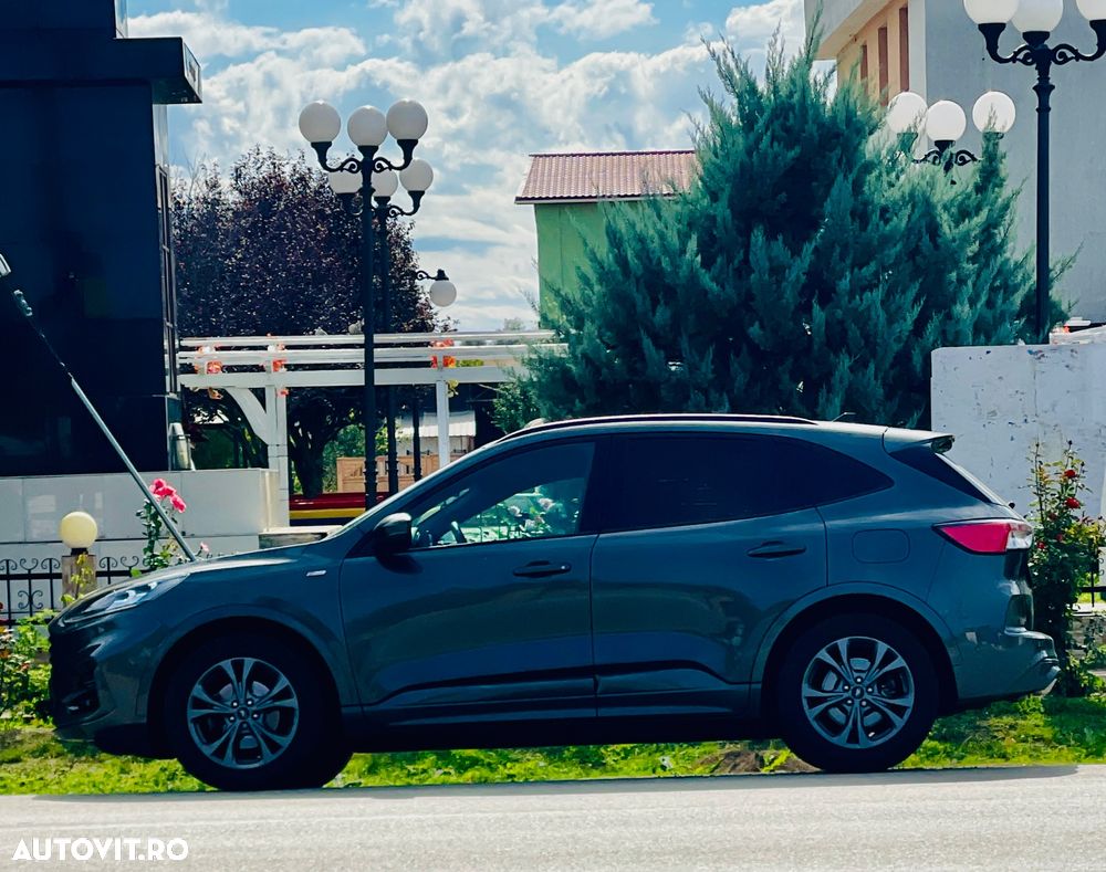 Ford Kuga 1.5 TDCi 2x4 Aut. ST-Line - 1