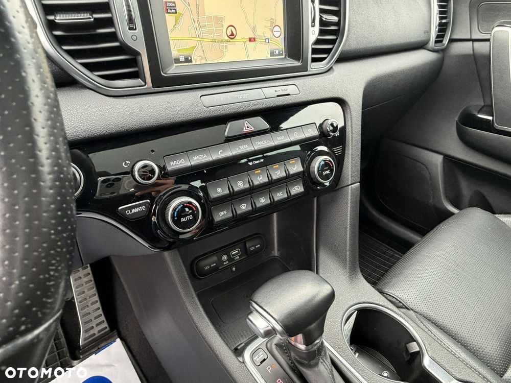 Kia Sportage 1.6 T-GDI AWD DCT GT LINE - 26