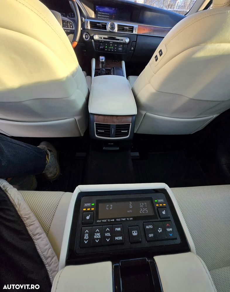 Lexus Seria GS 450h Luxury - 15