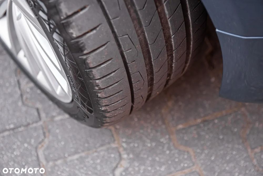 Audi A5 Cabrio 3.2 FSI quattro S tronic - 31