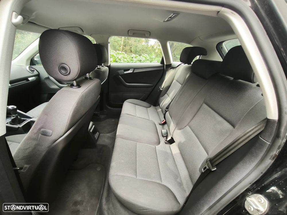 Audi A3 Sportback 1.6 TDI Advance - 12