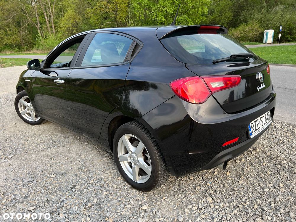 Alfa Romeo Giulietta 1.6 JTDM Veloce - 18