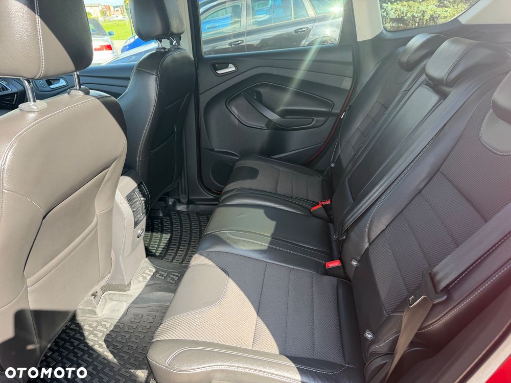 Ford Kuga 2.0 TDCi 4x4 Titanium - 19