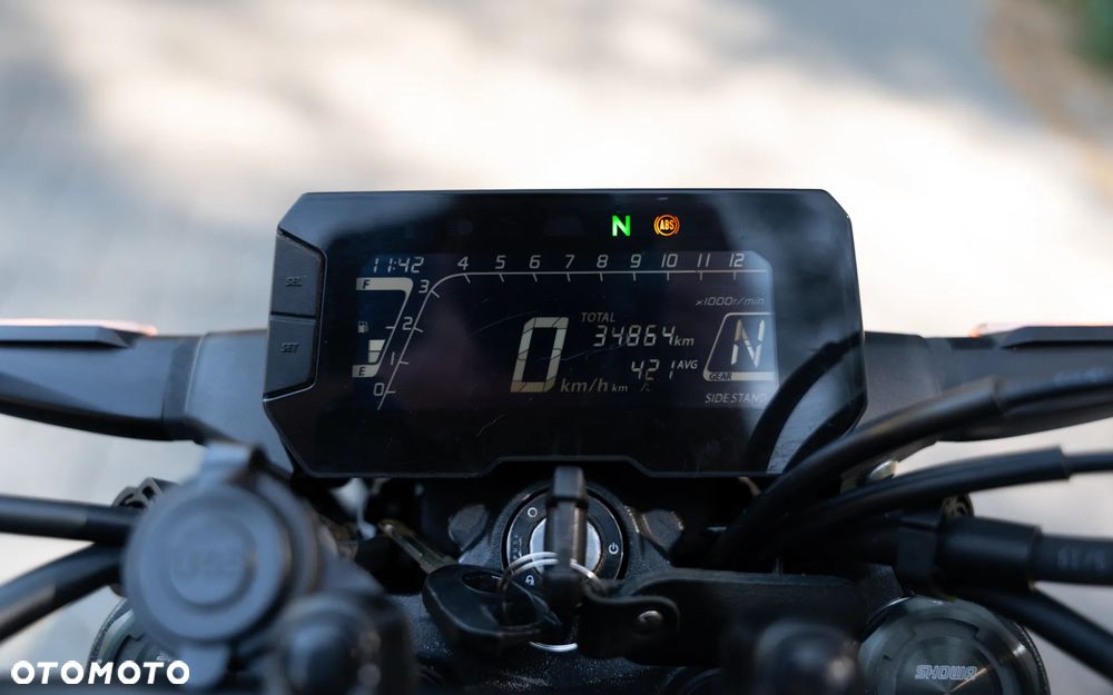 Honda CB - 21