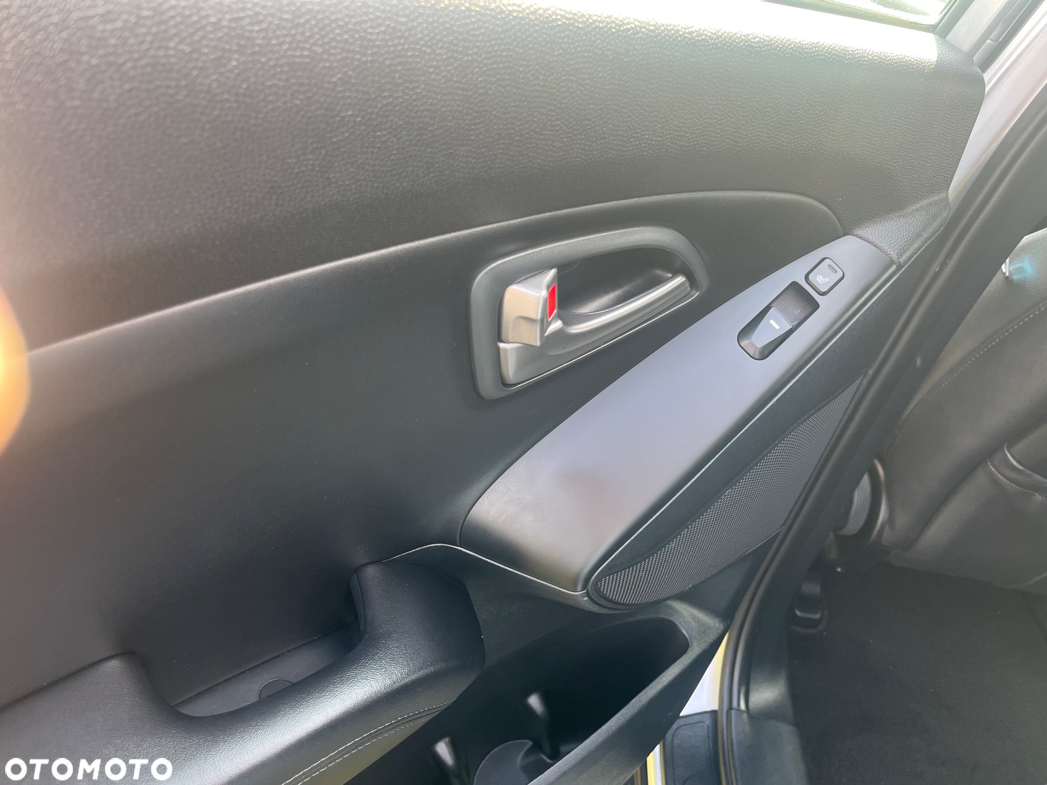 Hyundai ix35 2.0 CRDi 4WD Fifa World Cup Gold Edition - 20