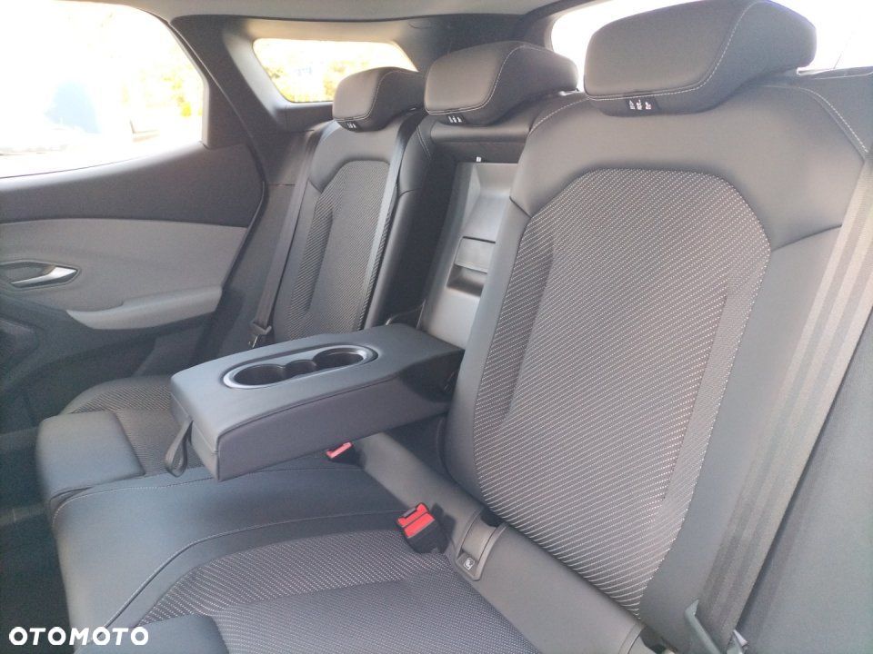 Ford Explorer - 14