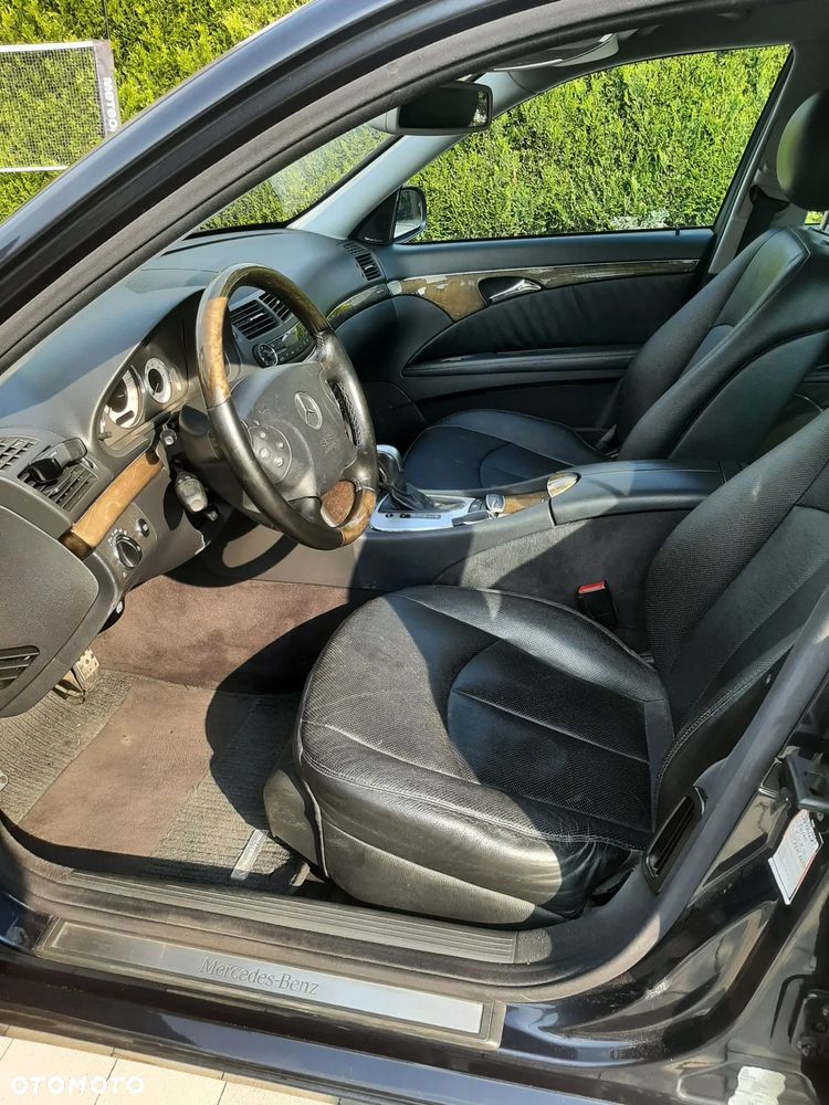 Mercedes-Benz Klasa E 500 Avantgarde - 9