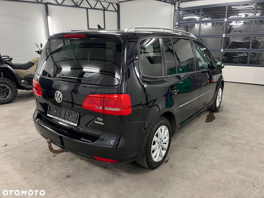 Volkswagen Touran 1.6 TDI DPF BlueMotion Technology Highline - 9