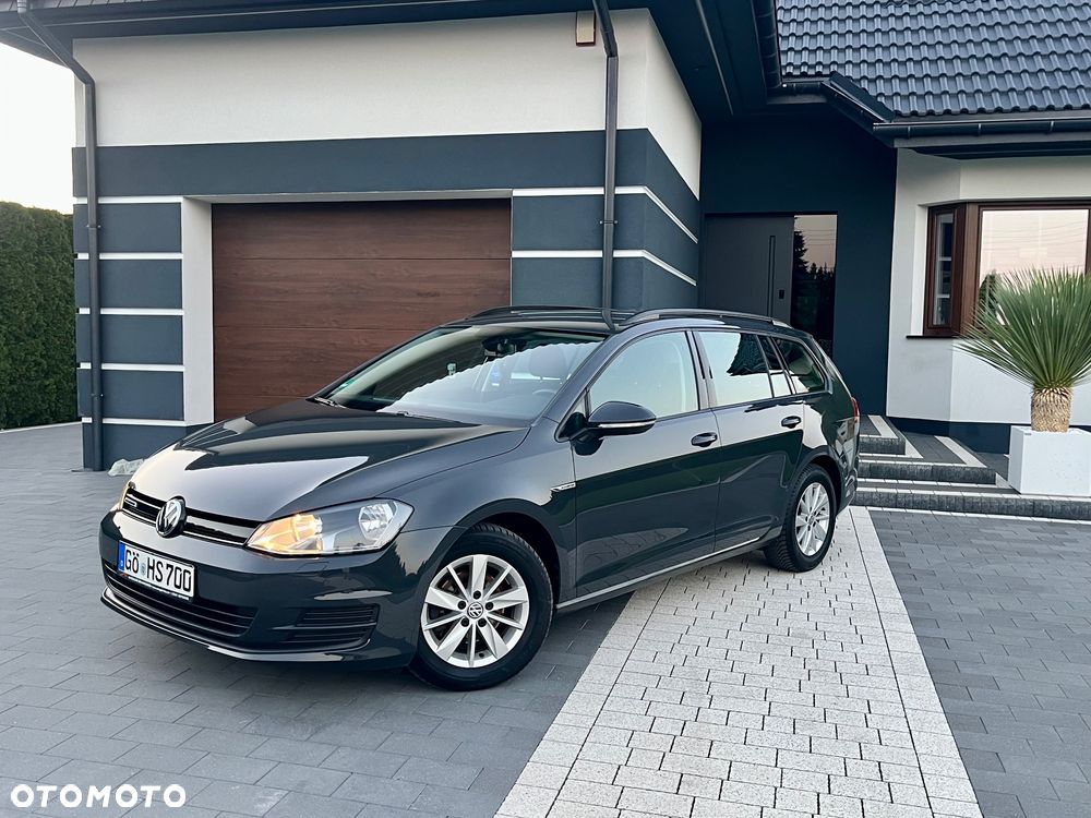 Volkswagen Golf 1.6 TDI BlueMotion Technology Lounge - 17