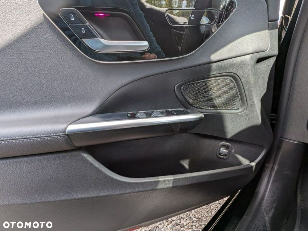 Mercedes-Benz Klasa C - 16