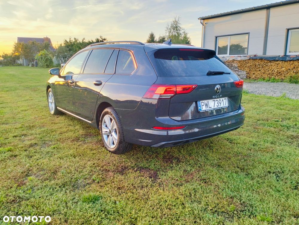 Volkswagen Golf VIII 2.0 TDI - 10
