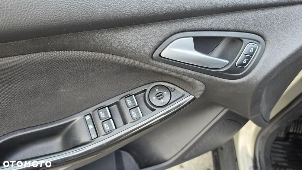 Ford Focus 1.5 TDCi DPF Start-Stopp-System Business - 17