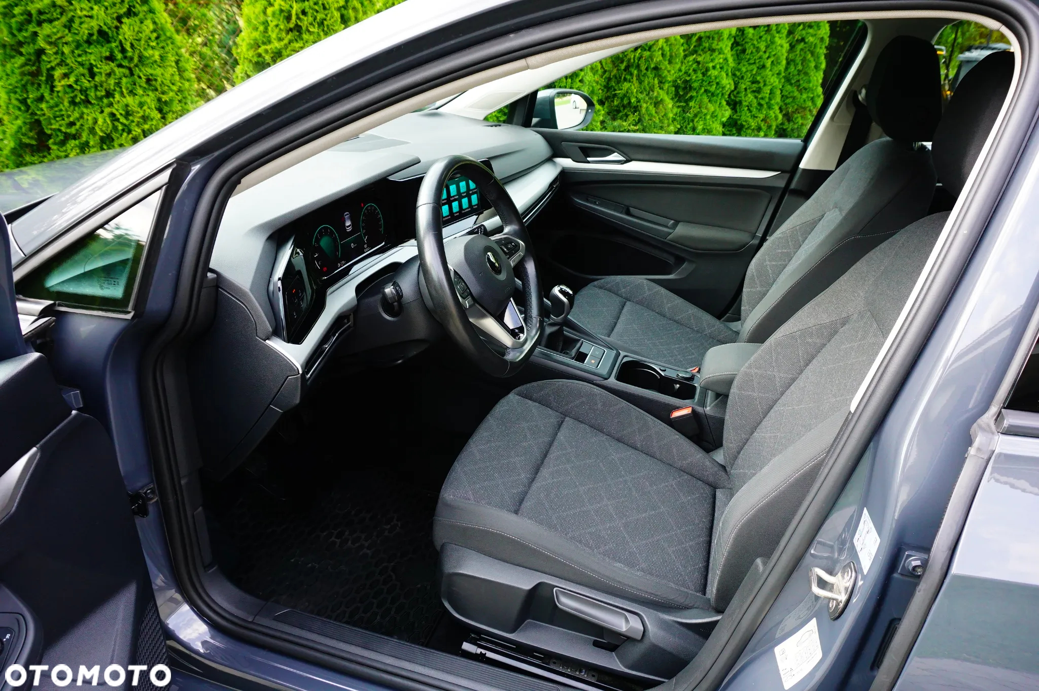 Volkswagen Golf VIII 1.5 TSI EVO Life - 16