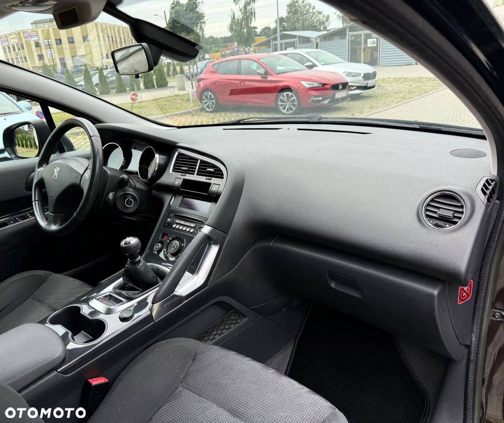 Peugeot 3008 1.6 HDi Trendy - 18