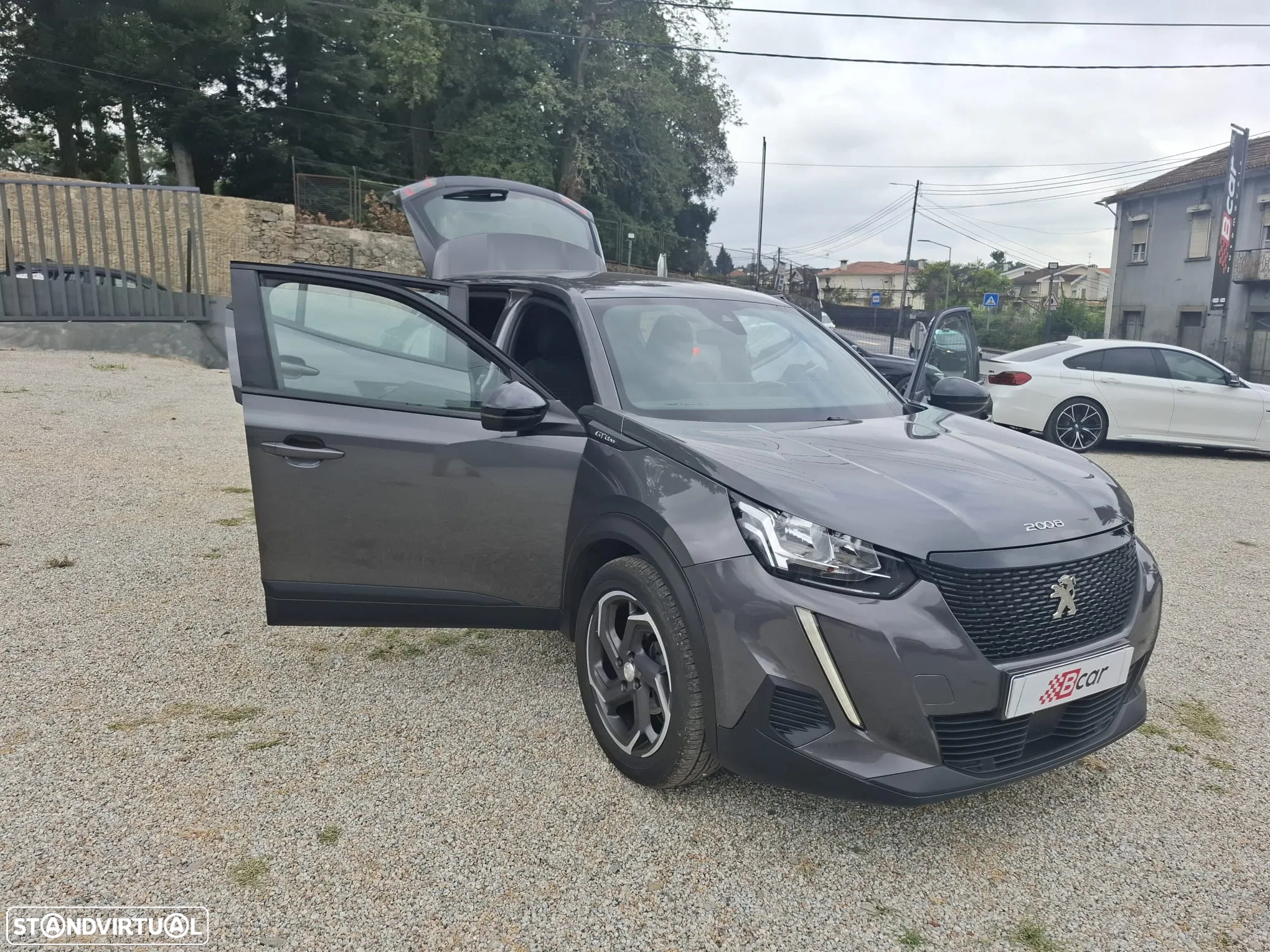 Peugeot 2008 1.2 PureTech Allure Pack - 17