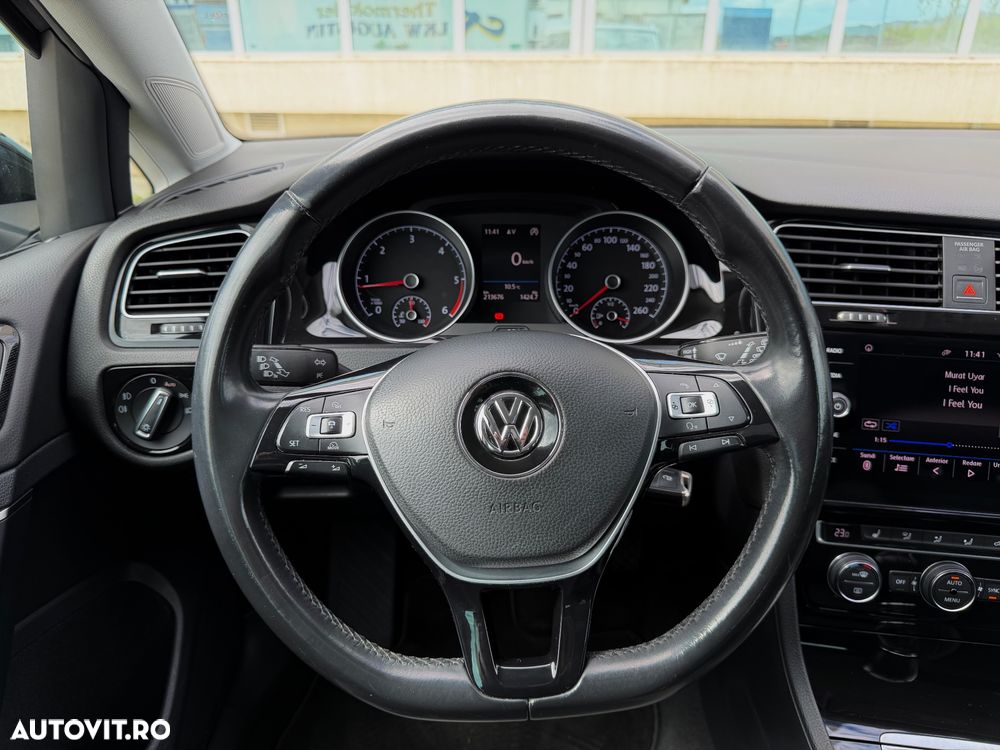 Volkswagen Golf 2.0 TDI SCR Highline - 20