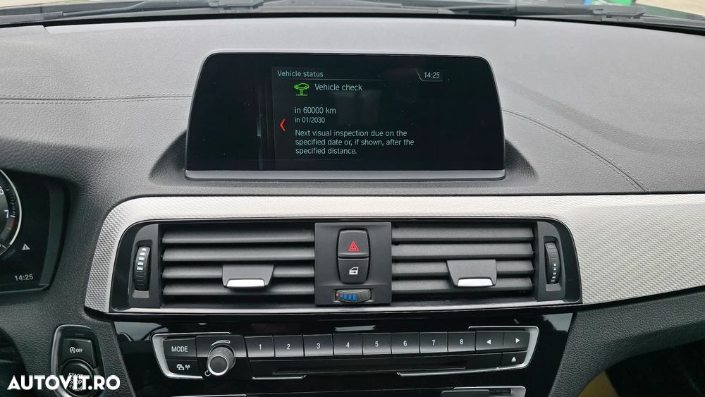 BMW Seria 2 220i Sport-Aut. M Sport - 18