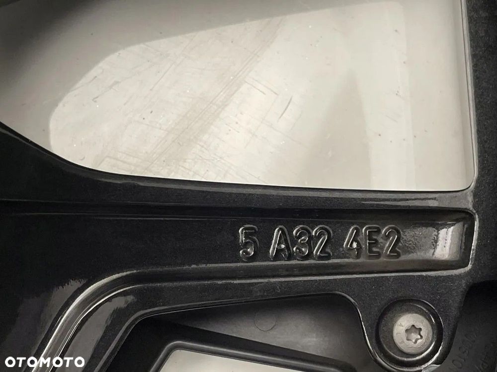Felga aluminiowa BMW Seria 5 G60 G61 i5 19 8.5J 5x112 ET29 5A324E2 - 10