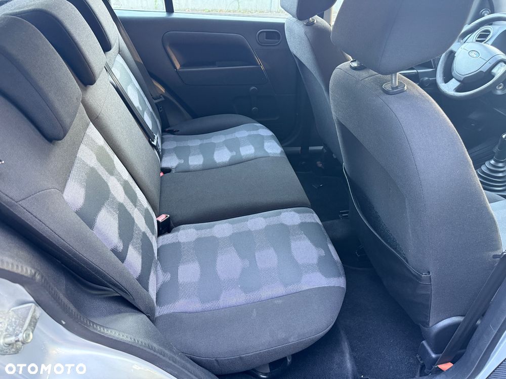 Ford Fusion 1.4 Trend - 15