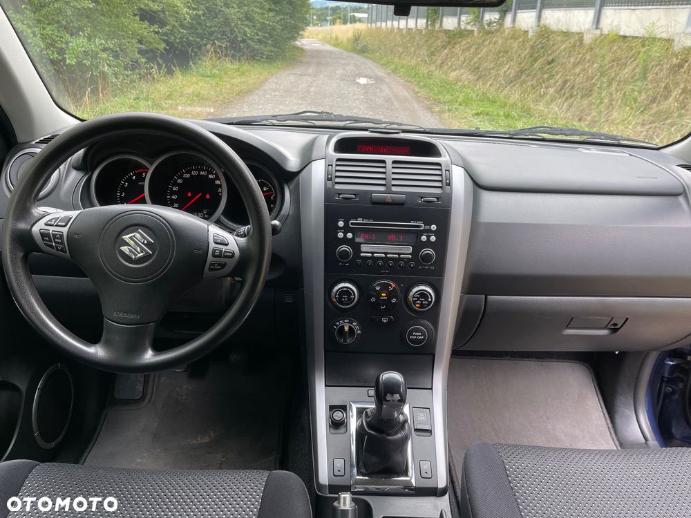 Suzuki Grand Vitara 1.9 DDiS Premium - 13