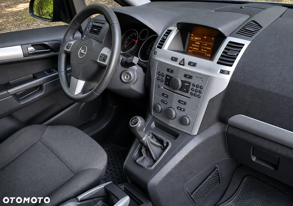 Opel Zafira 1.8 Family Plus - 7