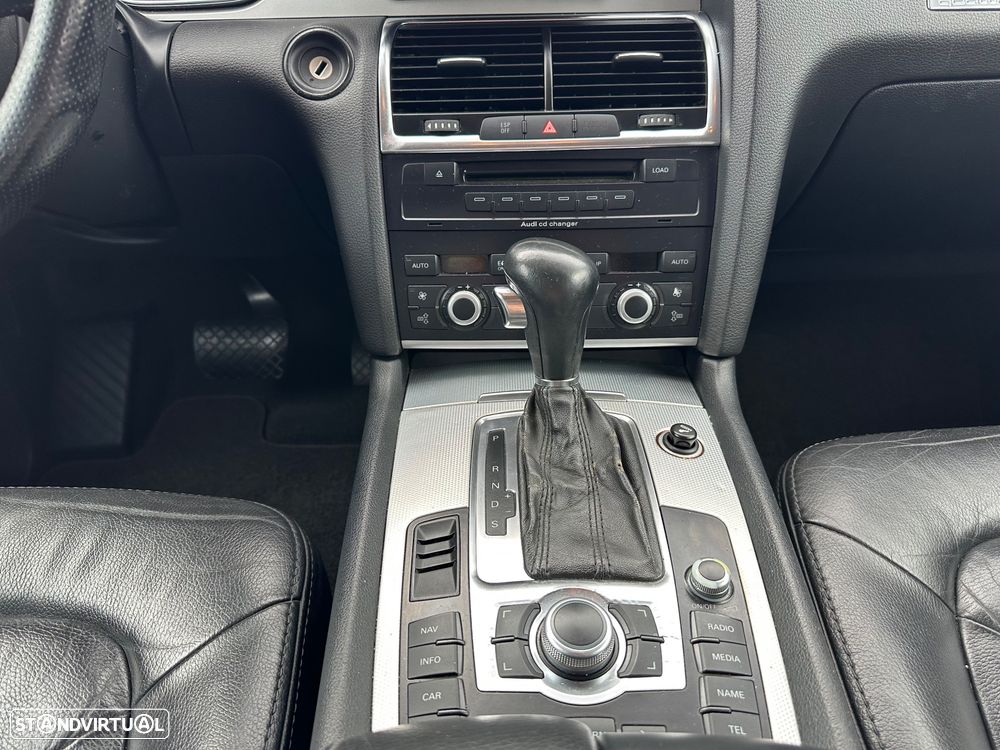 Audi Q7 3.0 V6 TDi quattro Tiptronic - 16