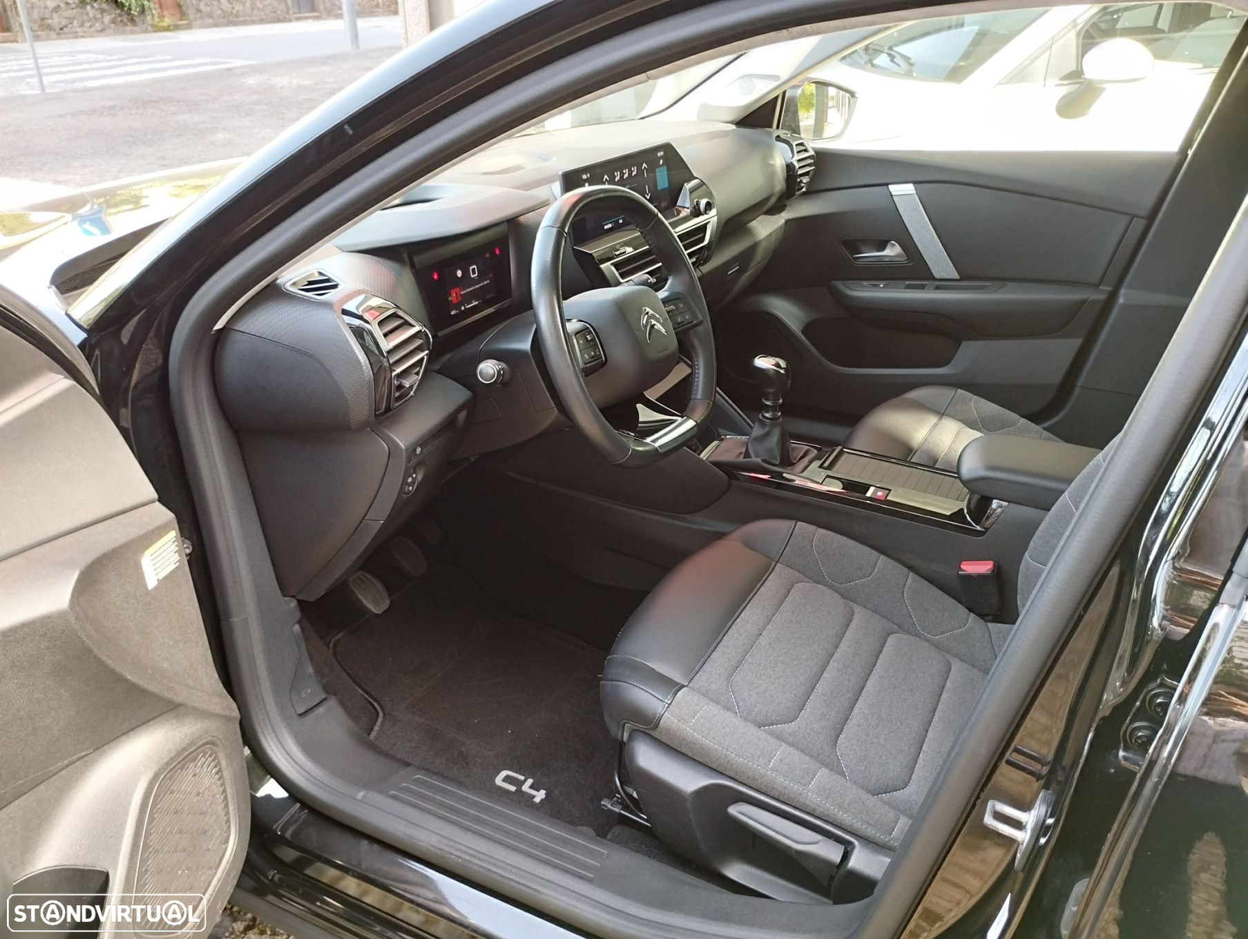Citroën C4 1.2 PureTech Feel Pack - 5