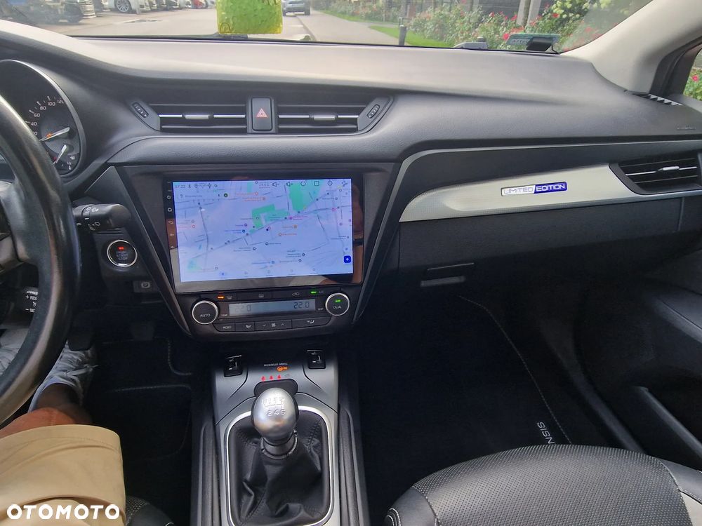Toyota Avensis 2.0 D-4D Premium - 8