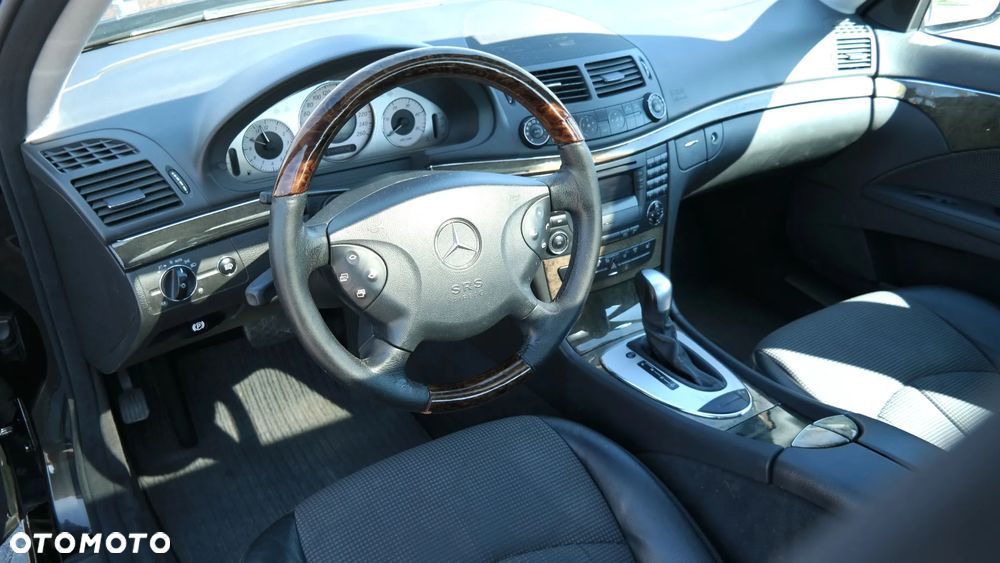 Mercedes-Benz Klasa E 220 CDI Automatik Avantgarde - 20