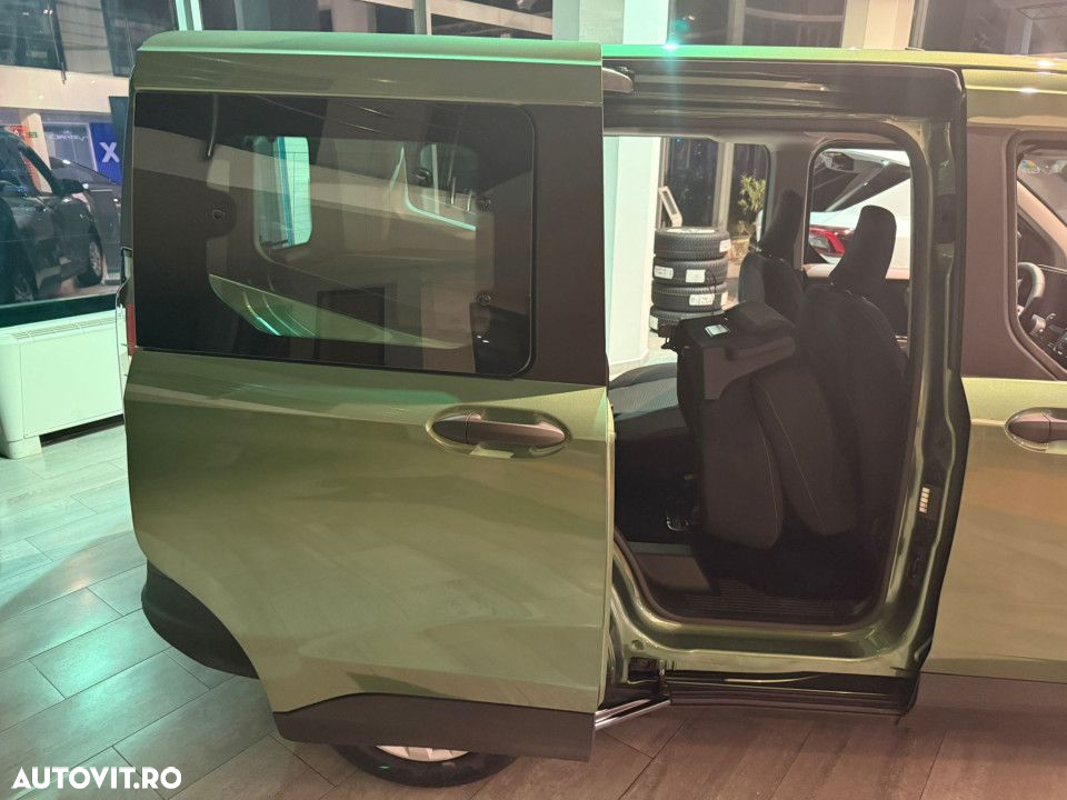Ford Tourneo Courier - 8
