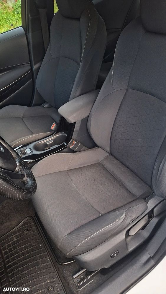 Toyota Corolla 1.8 HSD Dynamic - 14
