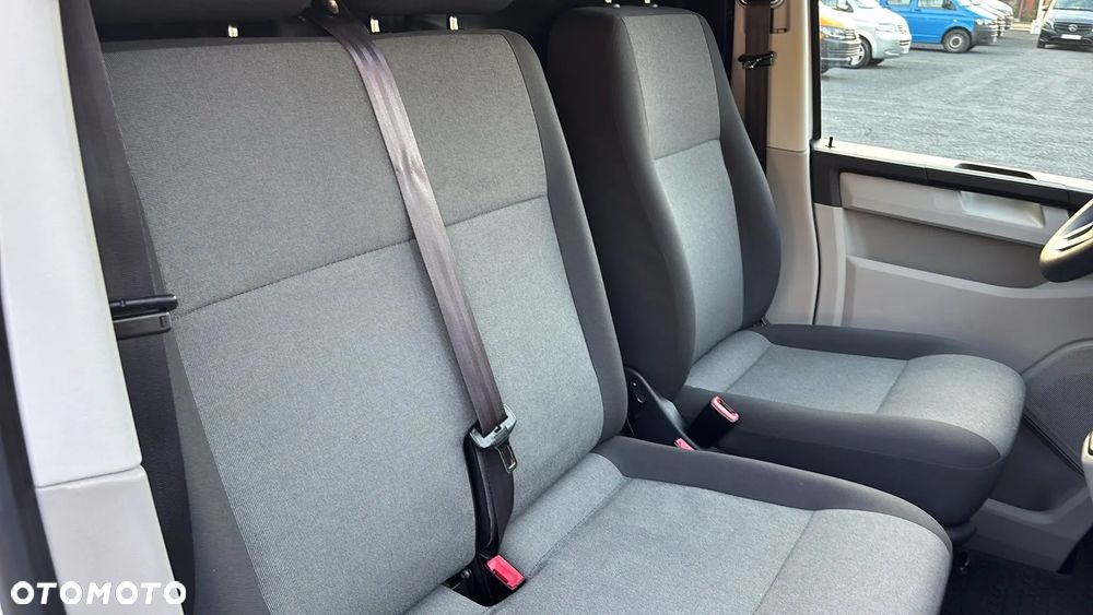 Volkswagen Transporter T6 - 32
