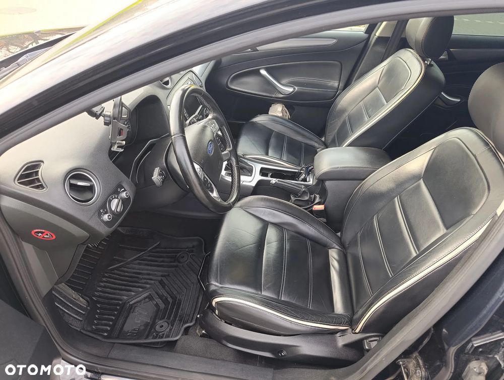 Ford Mondeo SW 2.0 TDCi Ghia - 7