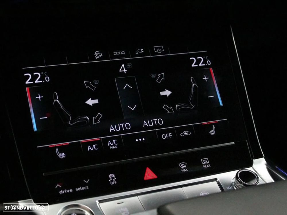 Audi Q8 e-Tron Sportback 55 quattro S line - 13