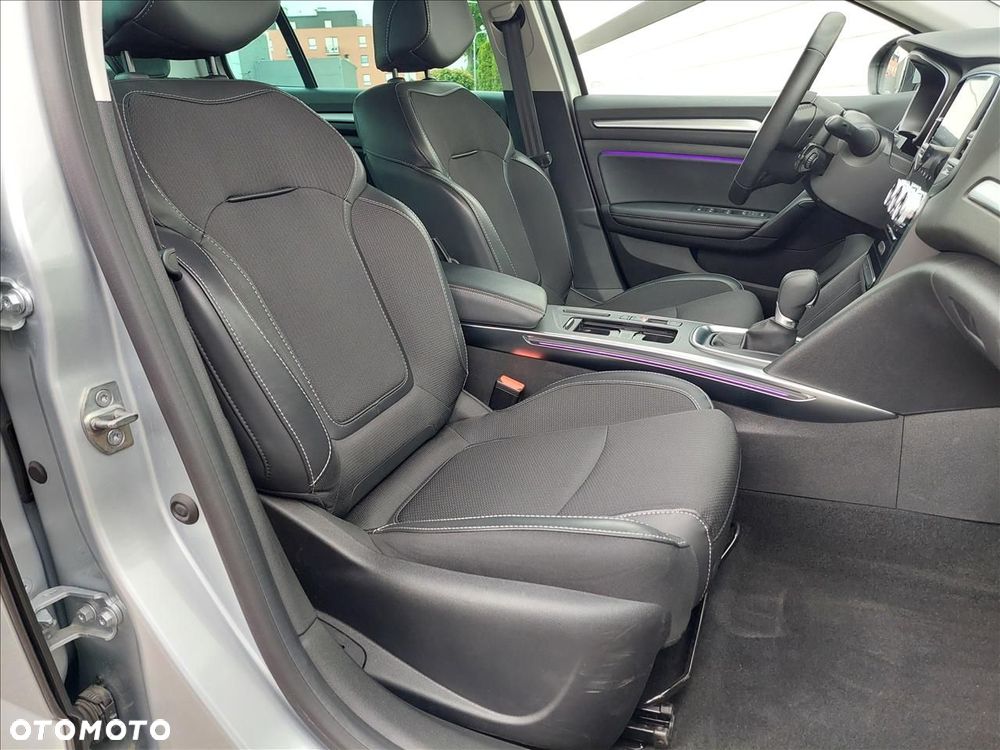 Renault Megane 1.3 TCe Intens EDC - 8
