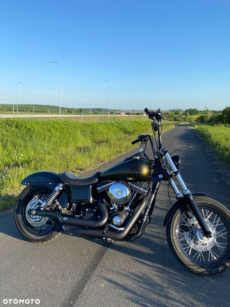 Harley-Davidson Dyna Street Bob - 8