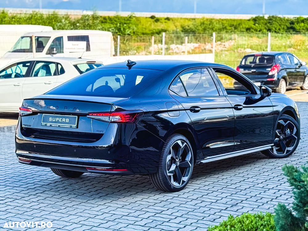 Skoda Superb 2.0 TDI 193 CP 4x4 DSG Sportline - 32