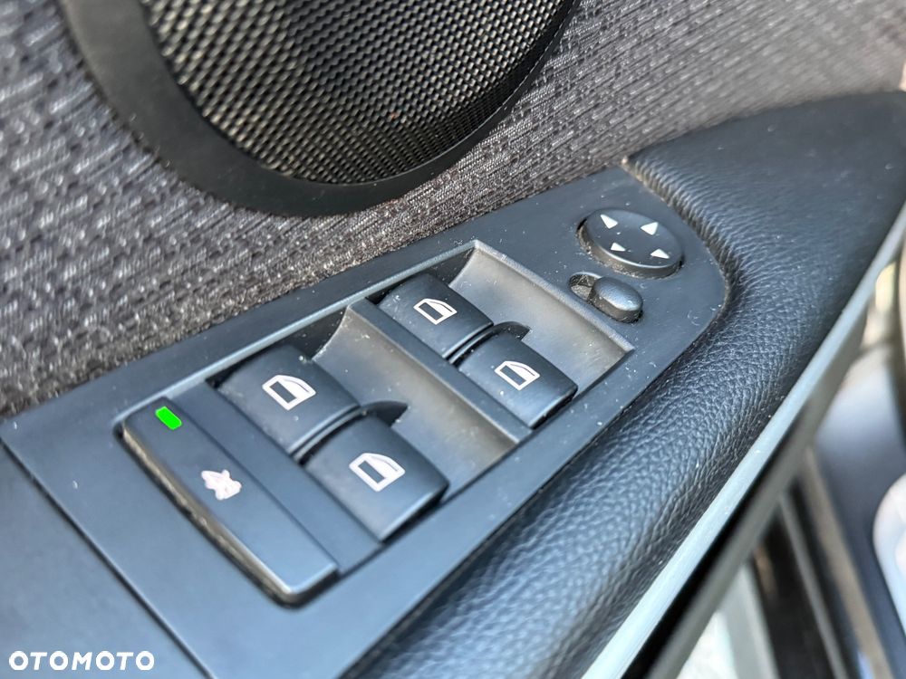 BMW Seria 3 320d DPF Edition Fleet Exclusive - 19