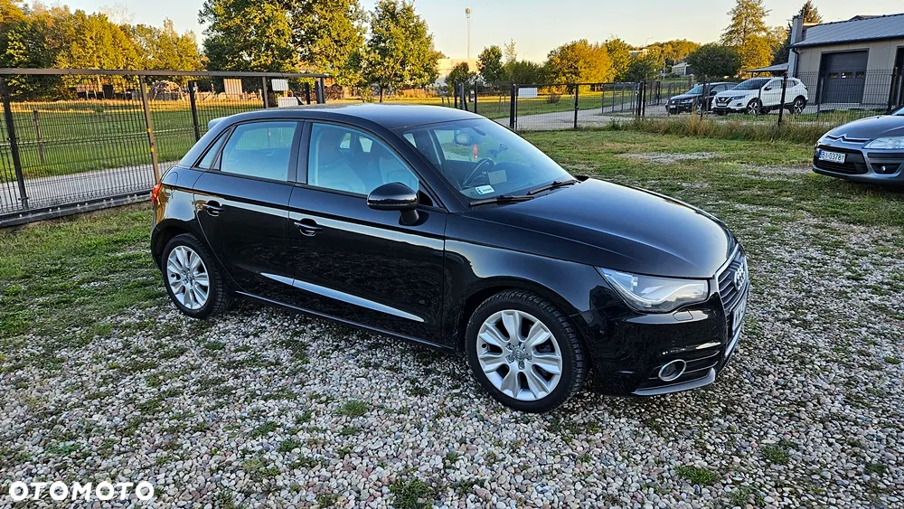 Audi A1 ver-1-4-tfsi-s-tronic-attraction - 12