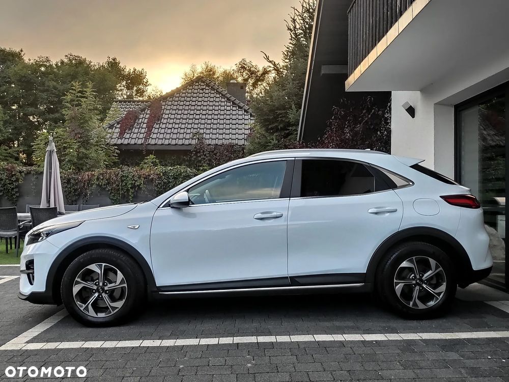 Kia XCeed 1.6 CRDi SCR L - 23