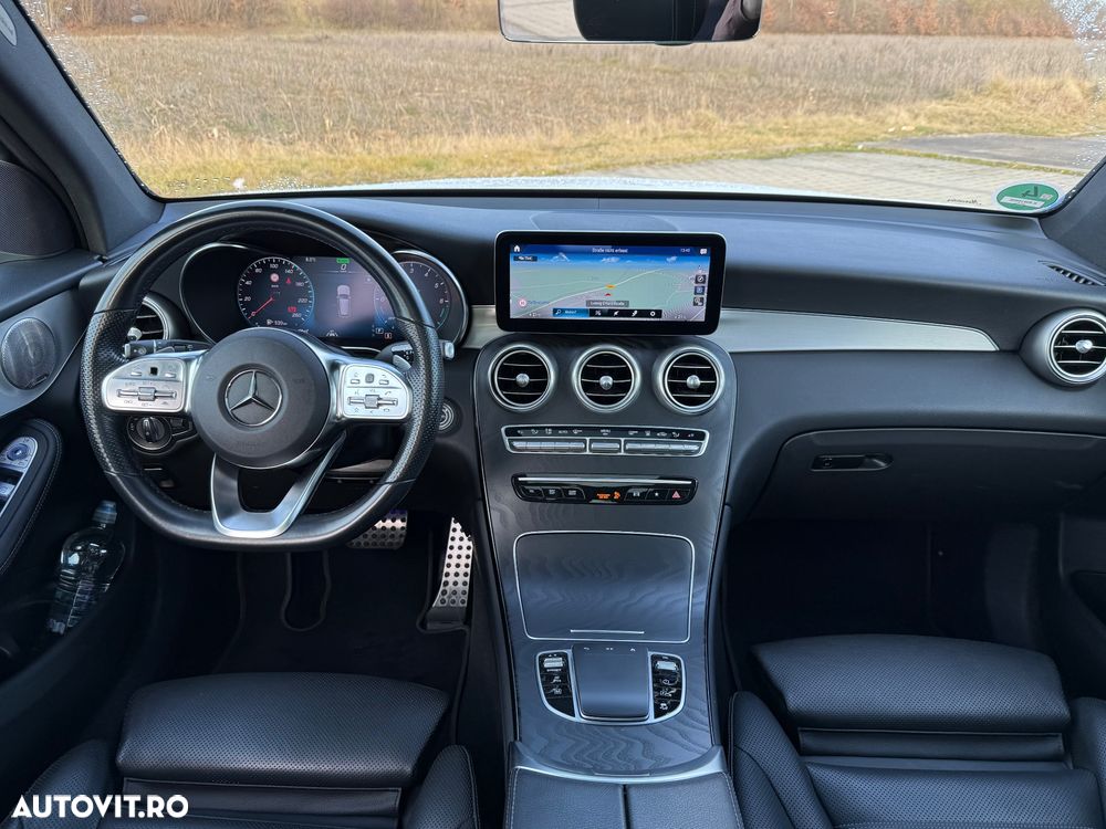 Mercedes-Benz GLC 300 d 4Matic 9G-TRONIC AMG Line - 9