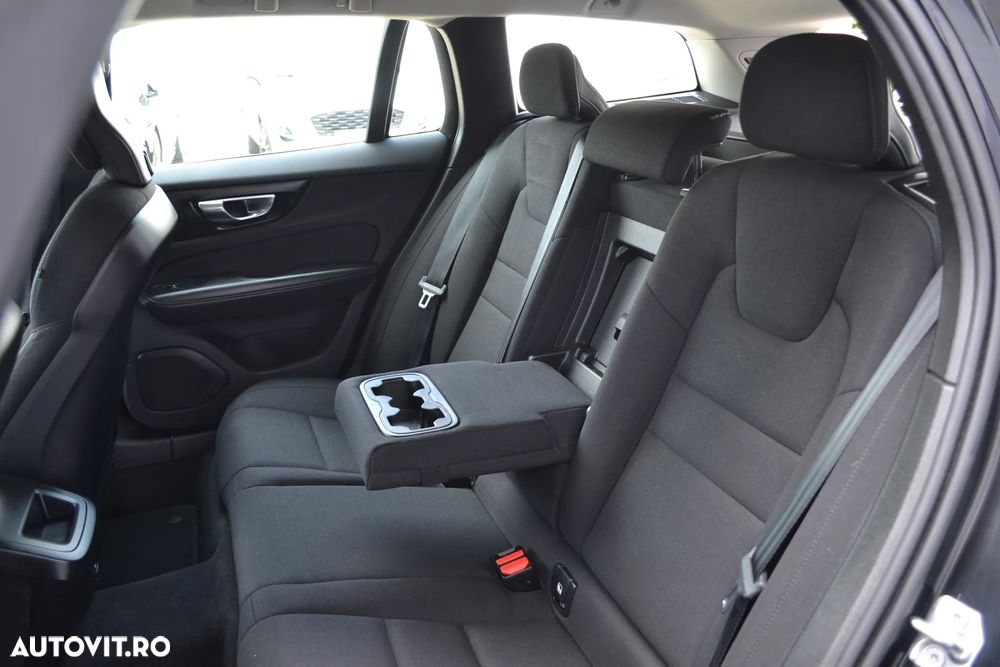Volvo V60 B4 D Geartronic Momentum Pro - 14