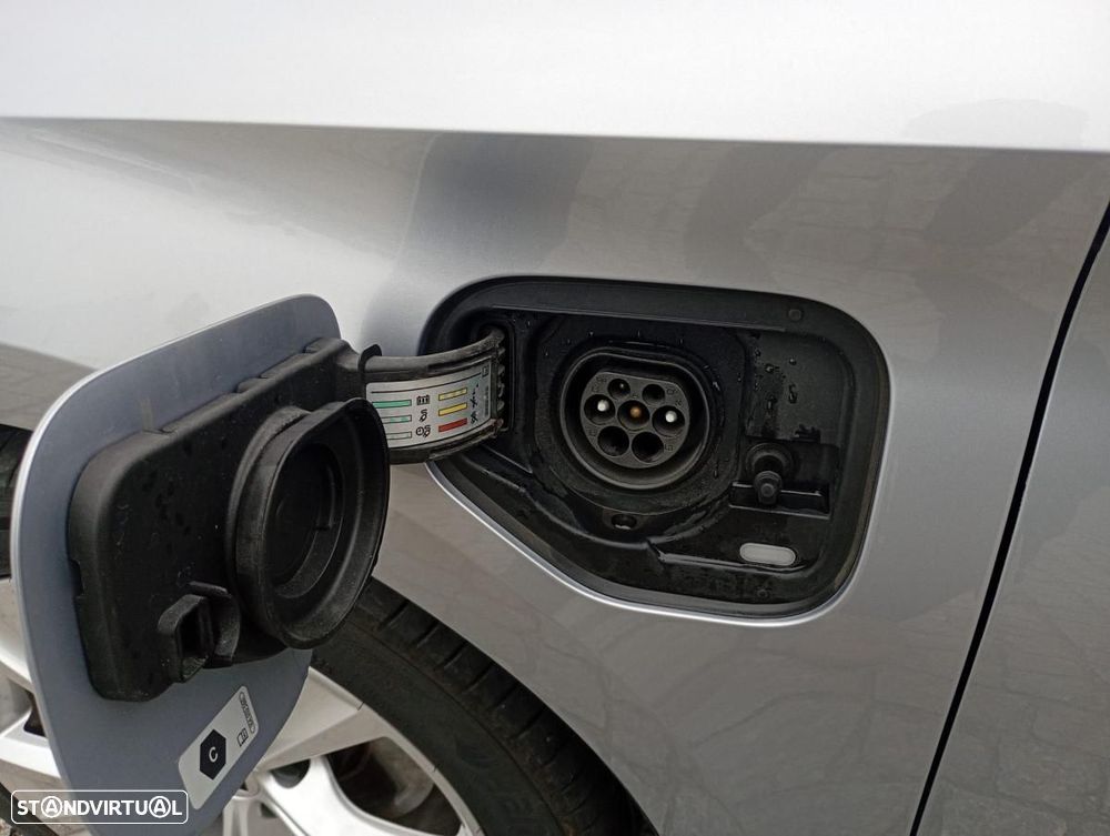 SEAT Leon 1.4 e-Hybrid FR DSG - 12