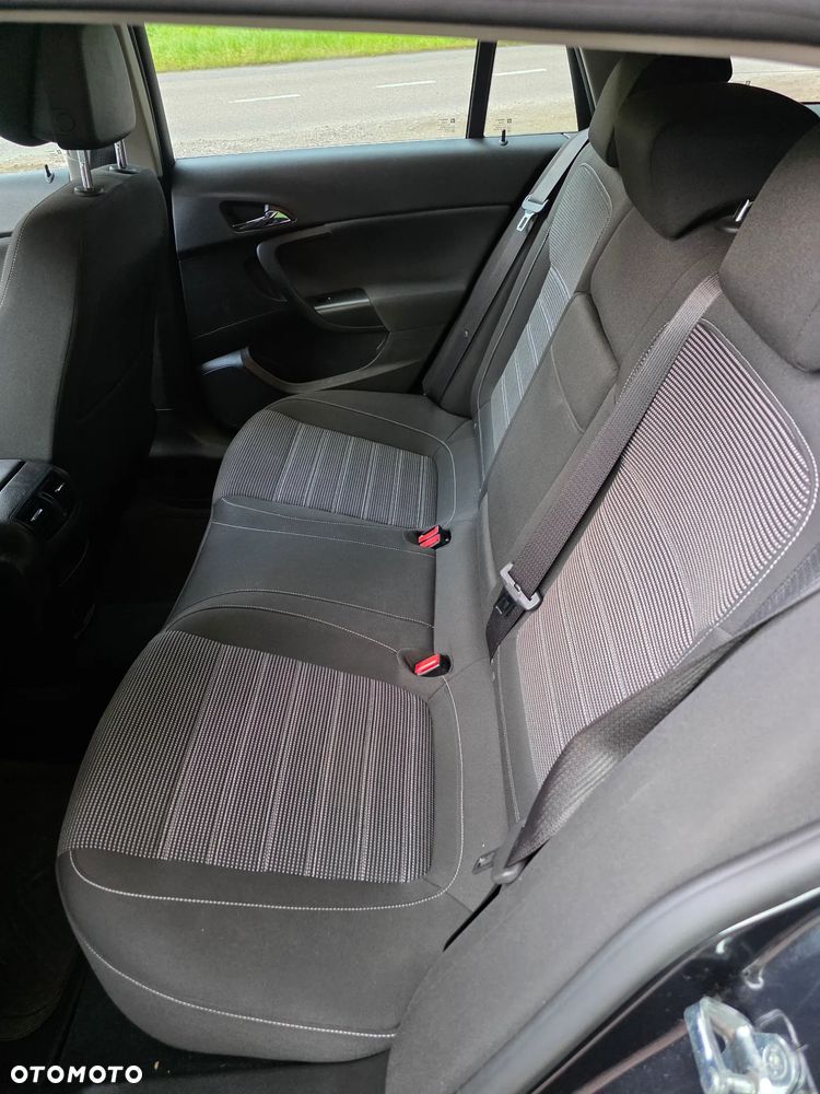 Opel Insignia - 9