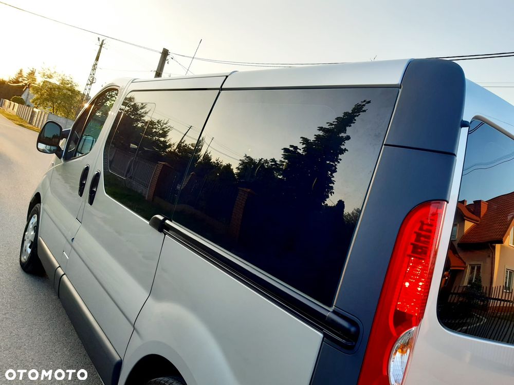 Renault Trafic L1H1 Passenger Lux - 5
