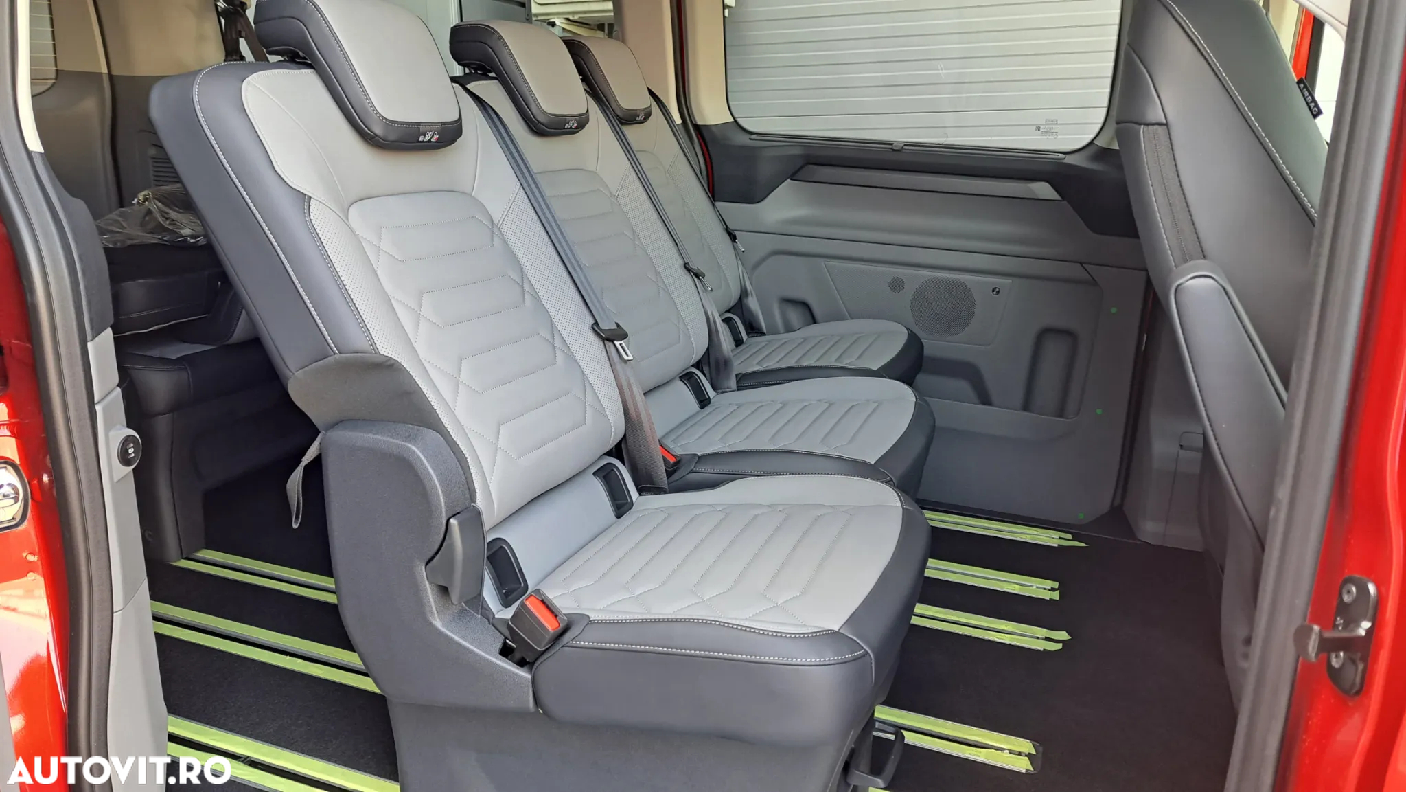 Ford Tourneo Custom 320 L2H1 4x4 Autm. TitaniumX - 16