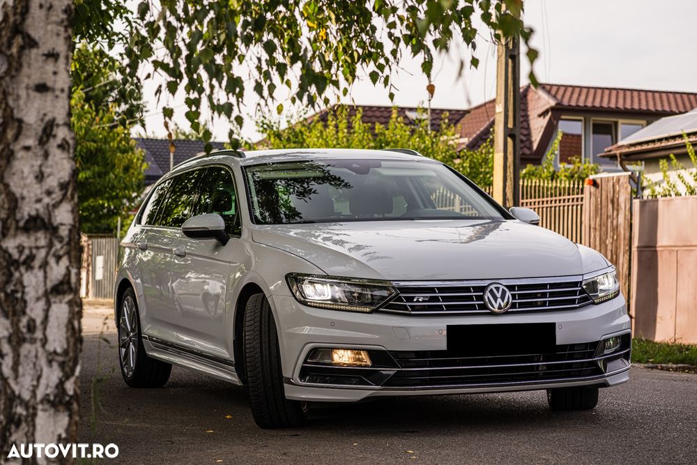 Volkswagen Passat Variant 2.0 TDI SCR DSG Highline - 3