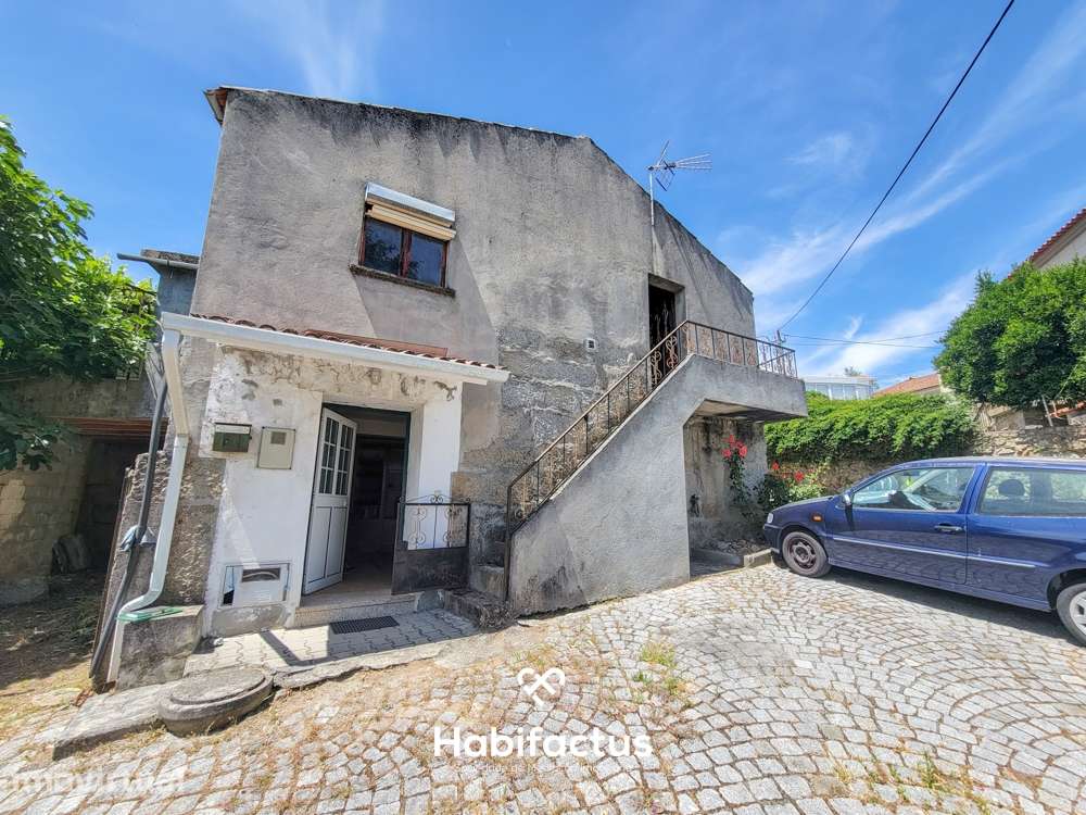 Moradia Isolada T3 com Logradouro e Vista Privilígiada á venda em Vila - Grande imagem: 3/27