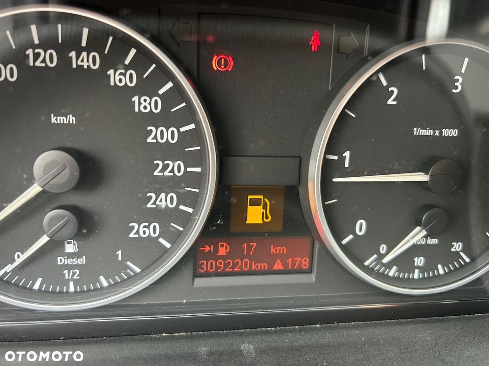 BMW Seria 3 320d DPF Edition Fleet Sport - 7