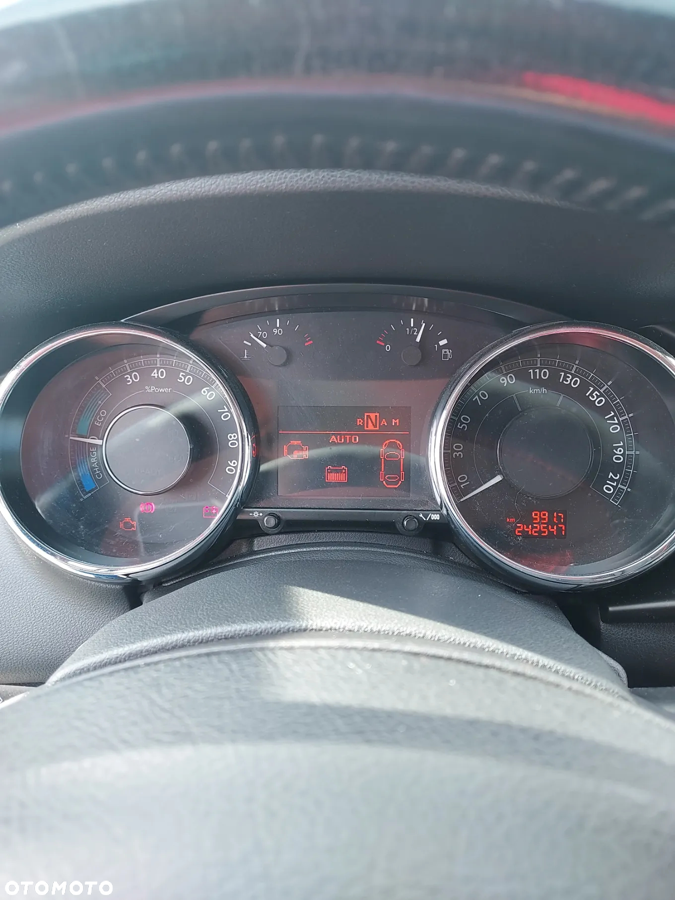 Peugeot 3008 2.0 HDi HYbrid4 - 8
